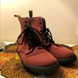 🔥 Gently Used DR MARTENS JR CHERRY RED SHERIDAN CANVAS BOOTS SIZE 6 JR 🔥